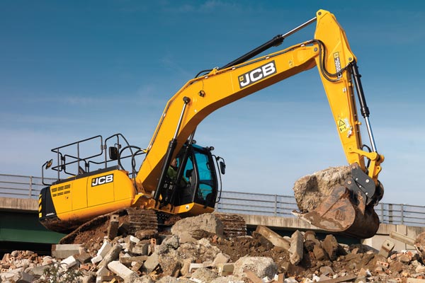 JCB JS 200SC Hydraulic 20t Excavator For Sale