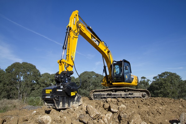 JS 240LC Hydraulic Tracked 24t Excavator